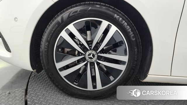 Mercedes-Benz A-Class W177 id 3872414 из Кореи 15