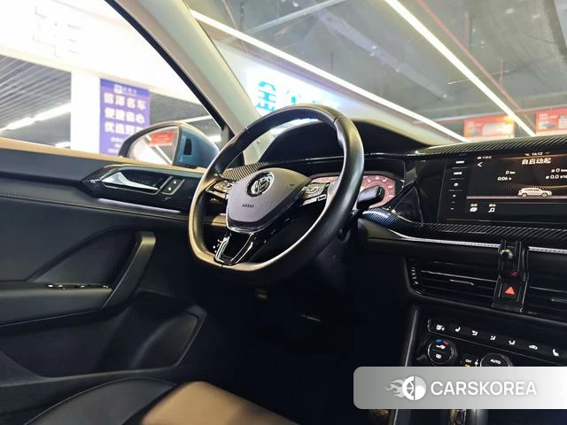 Volkswagen Tuyue id 4213752 из Китая 26