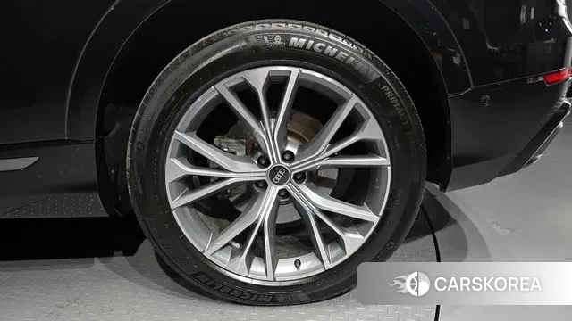 Audi Q8 (4M) id 3717313 из Кореи 15