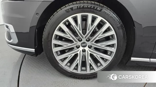 Audi A8 (D5) id 3735539 из Кореи 15