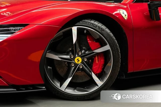 Ferrari SF90 Spider 2023 Красный из Кореи, фото 6