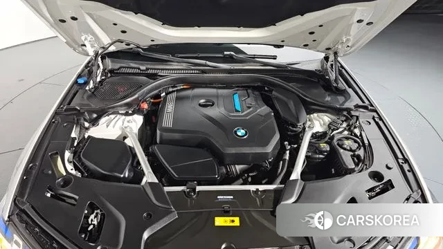 BMW 5 Series (G30) id 3417117 из Кореи 15