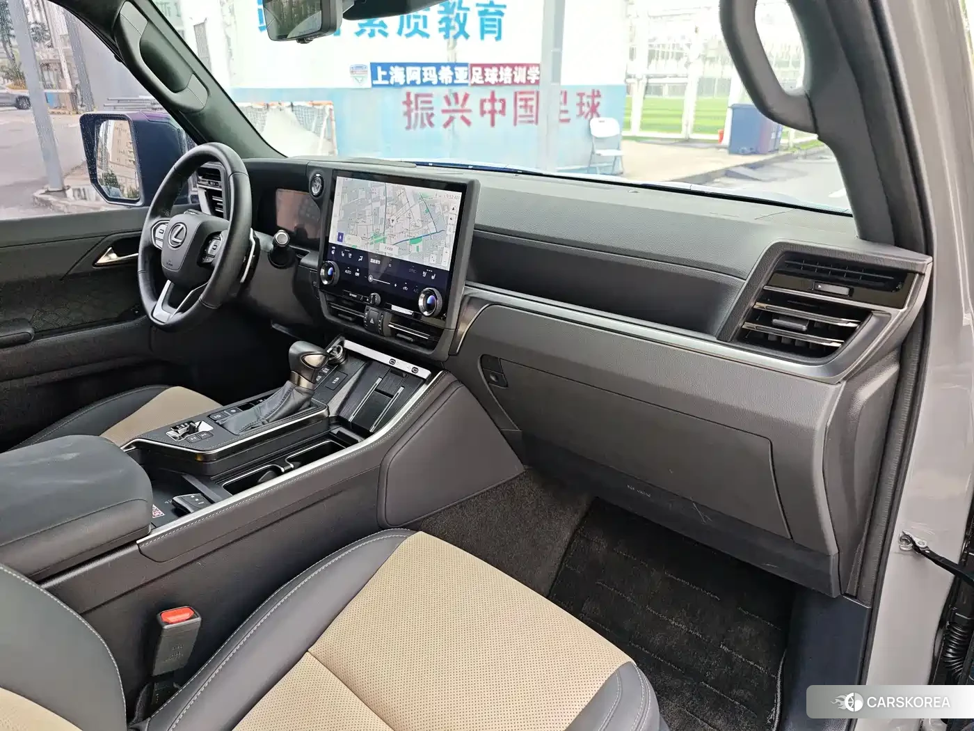 Lexus GX id 4600675 из Китая 21