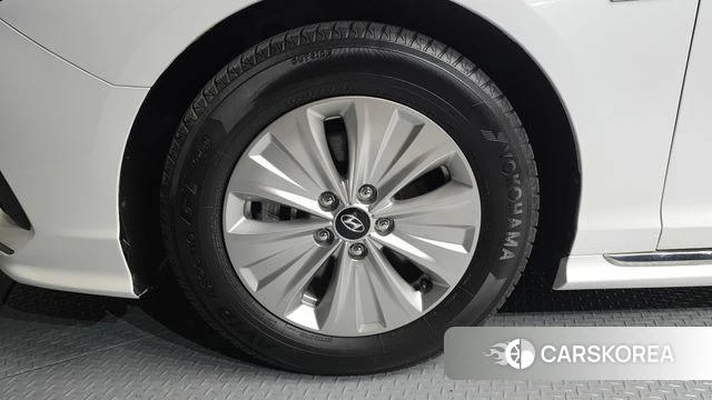 Hyundai Sonata New Rise Hybrid id 4425008 из Кореи 15