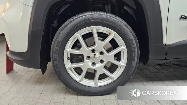 Jeep Renegade id 3003976 из Кореи 15