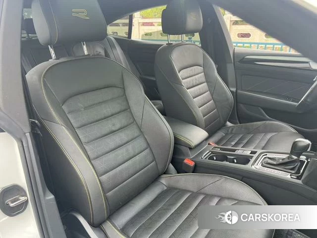Volkswagen CC 2023 Белый из Китая, фото 6