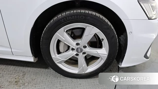 Audi A6 (C8) id 3479428 из Кореи 15