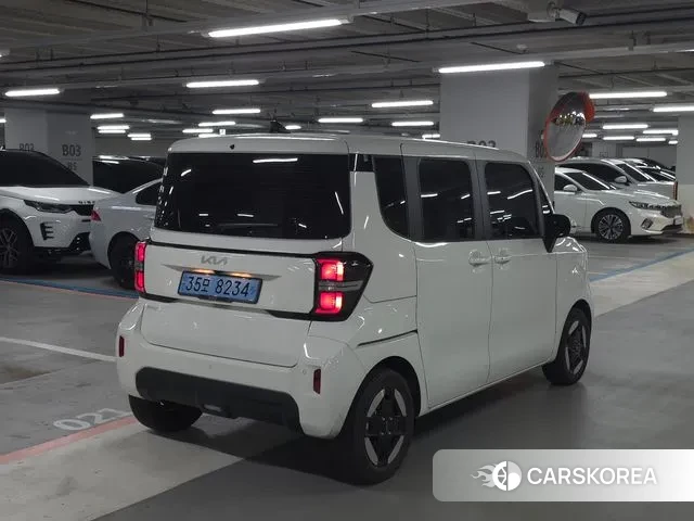 Kia The New Kia Ray EV id 3758310 из Кореи 15