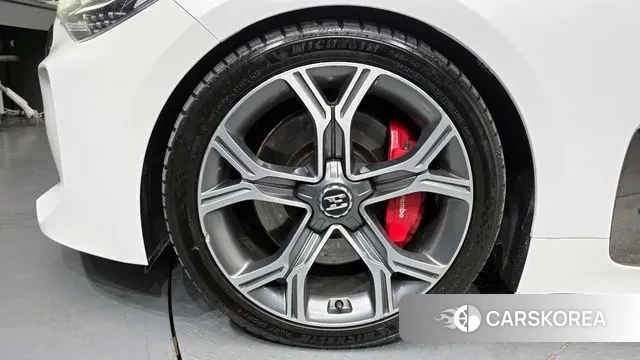 Kia Stinger id 3583528 из Кореи 15