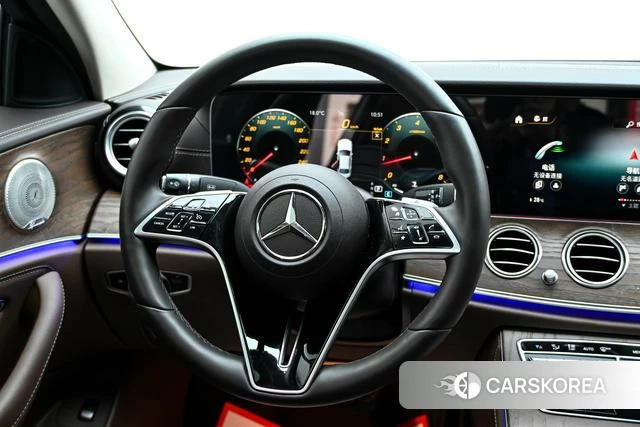 Mercedes-Benz E-class id 4297997 из Китая 15