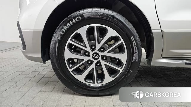 Hyundai The New Grand Starex id 3843730 из Кореи 15
