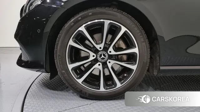 Mercedes-Benz E-Class W213 id 3479487 из Кореи 15