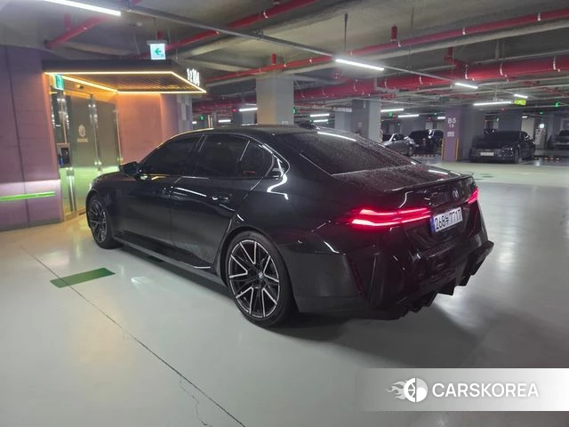 BMW M5 (G90) id 4756806 из Кореи 9