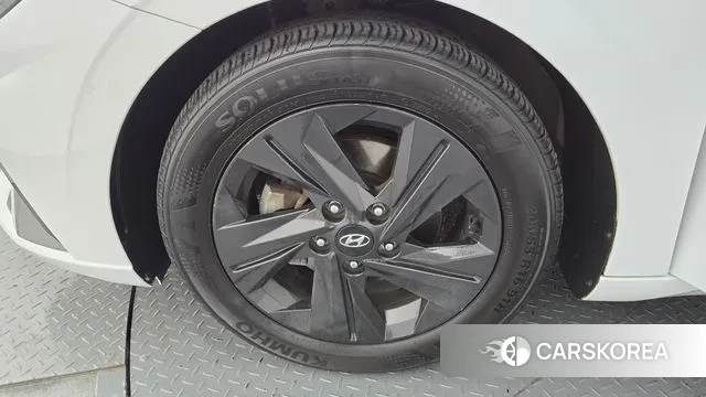 Hyundai Avante (CN7) id 3312259 из Кореи 15