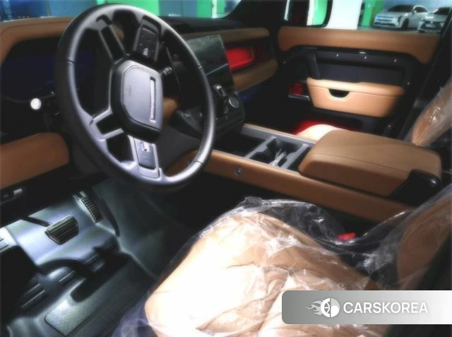 Land Rover Defender (L663) 2026 Черный из Кореи, фото 5