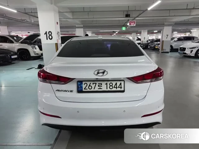Hyundai Avante AD id 3489943 из Кореи 12