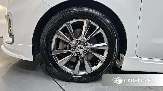 Kia The New Carnival id 3588380 из Кореи 15