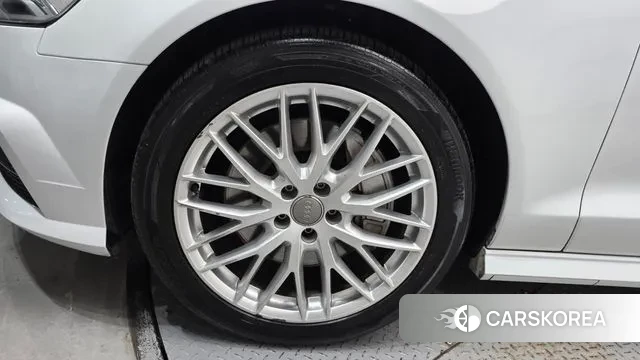 Audi New A6 id 3509953 из Кореи 15