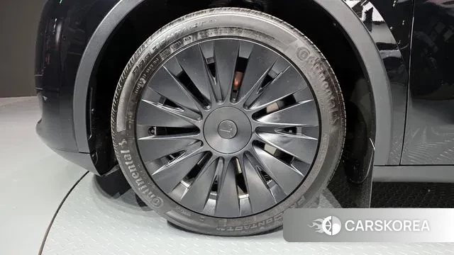 Tesla Model Y id 3517951 из Кореи 15