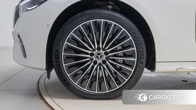 Mercedes-Benz E-Class W214 id 2988706 из Кореи 15