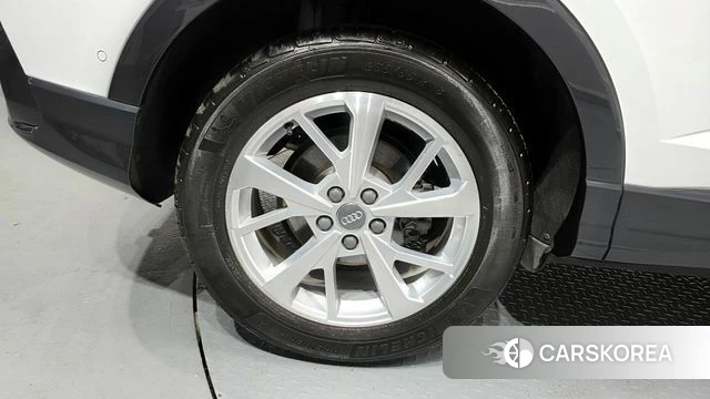 Audi Q3 (F3) id 3965671 из Кореи 15