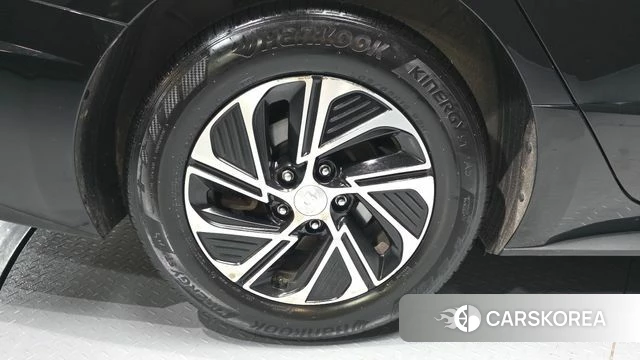 Hyundai Sonata Hybrid (DN8) id 4389022 из Кореи 29