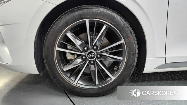 Hyundai The New Grandeur IG id 4525075 из Кореи 30