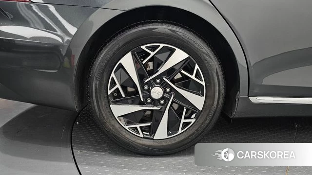 Hyundai The New Grandeur IG Hybrid id 4490105 из Кореи 15