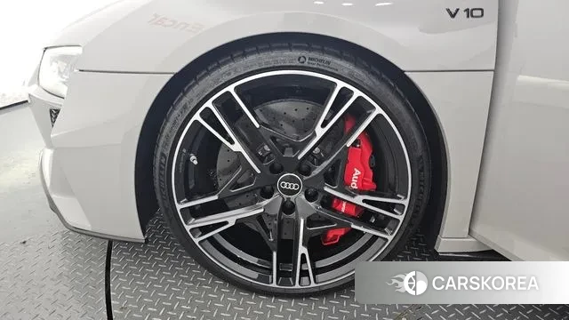 Audi R8 (4S) id 2884899 из Кореи 15