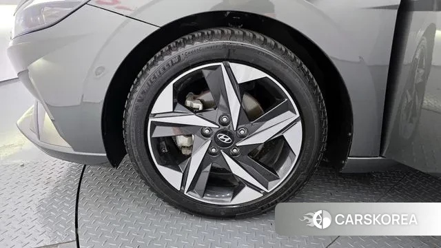 Hyundai Avante (CN7) id 2979566 из Кореи 15