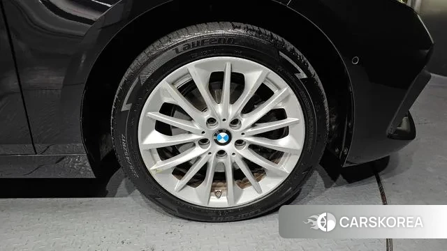 BMW 1 Series (F40) id 3747649 из Кореи 15