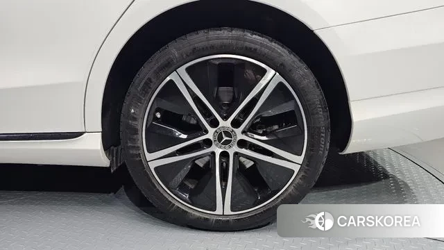 Mercedes-Benz C-Class W205 id 3307874 из Кореи 15