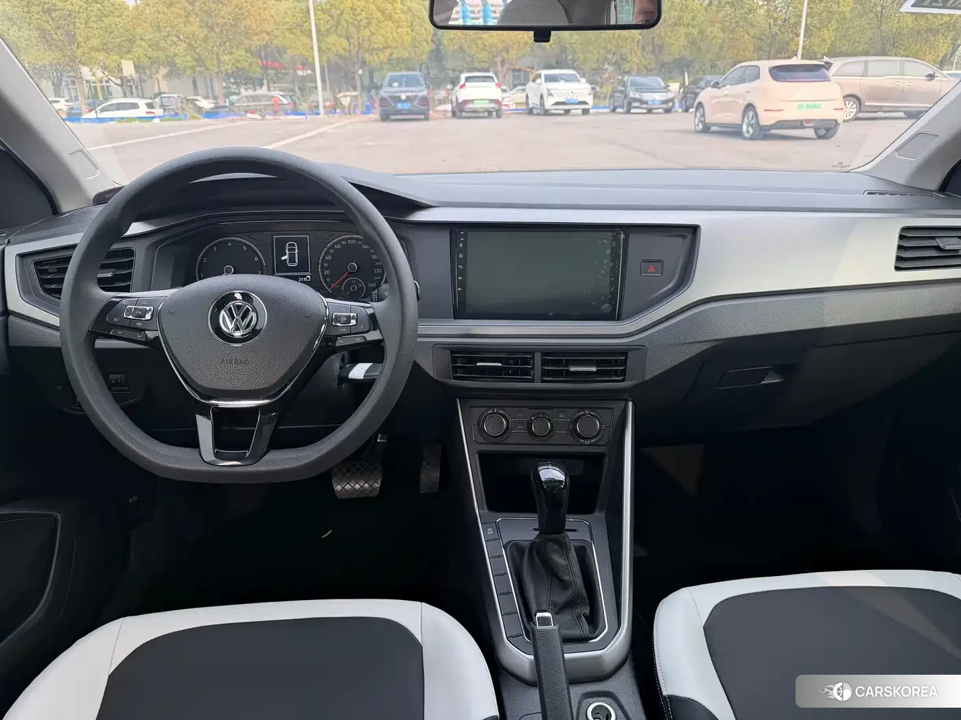 Volkswagen Polo id 4628381 из Китая 8