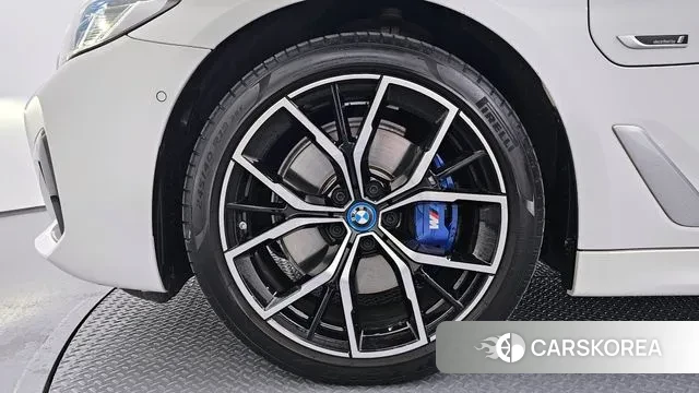 BMW 5 Series (G30) id 3513210 из Кореи 15