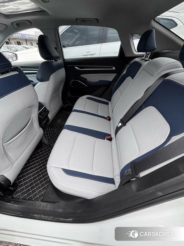 Geely Automobile Emgrand id 4205776 из Китая 10