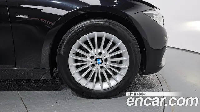 BMW 3 Series (F30) id 2892096 из Кореи 15