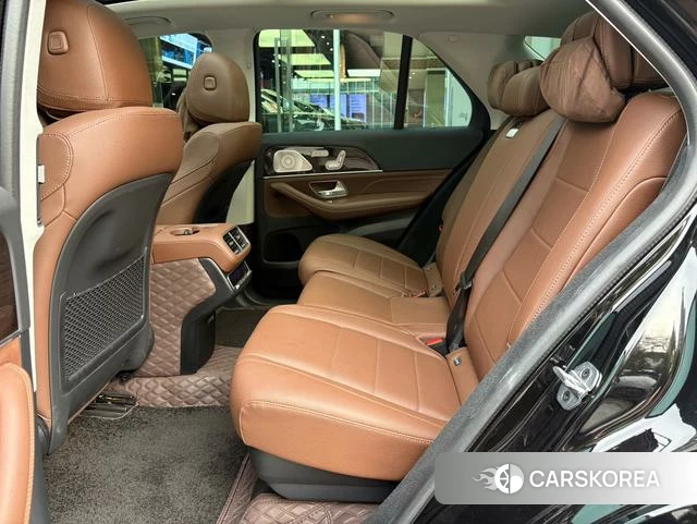 Mercedes-Benz GLE (import) 2025 Черный из Китая, фото 6