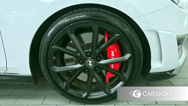 Hyundai Veloster (JS) id 2990450 из Кореи 15