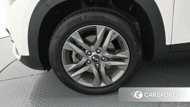 Kia Seltos id 4403009 из Кореи 25