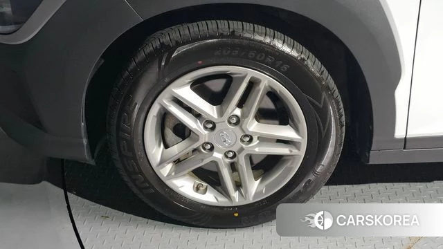 Hyundai The New Kona id 4500730 из Кореи 15