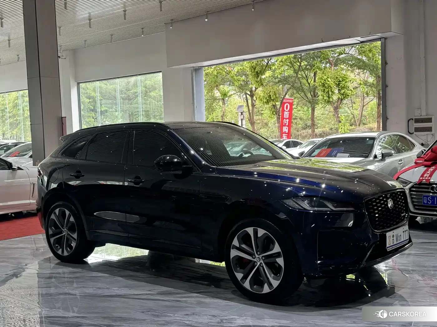 Jaguar F-PACE id 4546255 из Китая 26