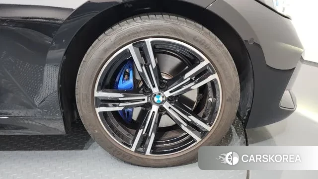 BMW 3 Series (G20) id 3360453 из Кореи 15