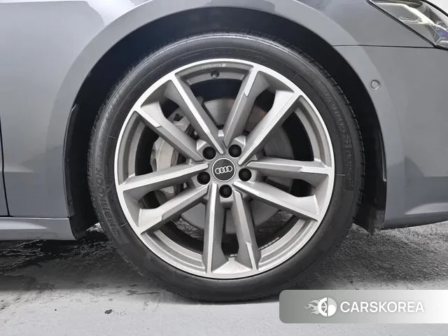 Audi A7 (4K) id 3016931 из Кореи 15