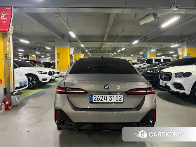 BMW 5 Series (G60) id 4177437 из Кореи 15