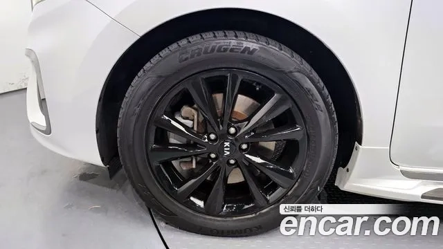 Kia The New Carnival id 2922758 из Кореи 15