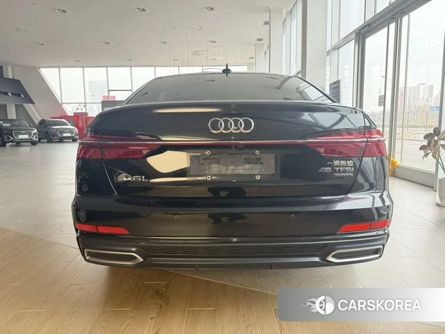 Audi A6L 2021 Черный из Китая, фото 5
