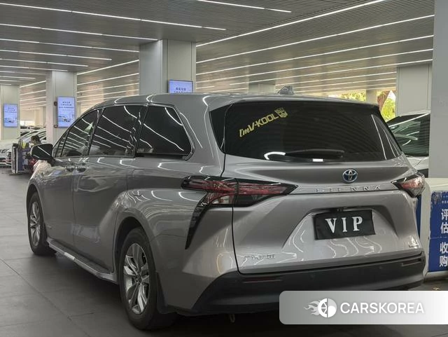 Toyota Saina id 4313942 из Китая 10