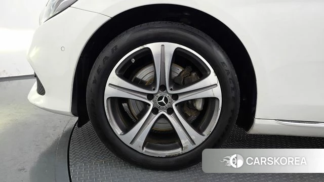 Mercedes-Benz E-Class W213 id 4615211 из Кореи 15
