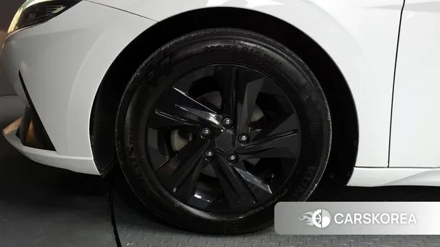 Hyundai Avante Hybrid (CN7) id 3437469 из Кореи 15