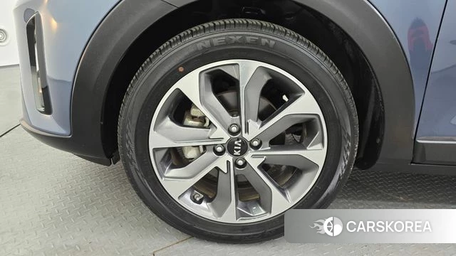 Kia Stonic id 4180028 из Кореи 15